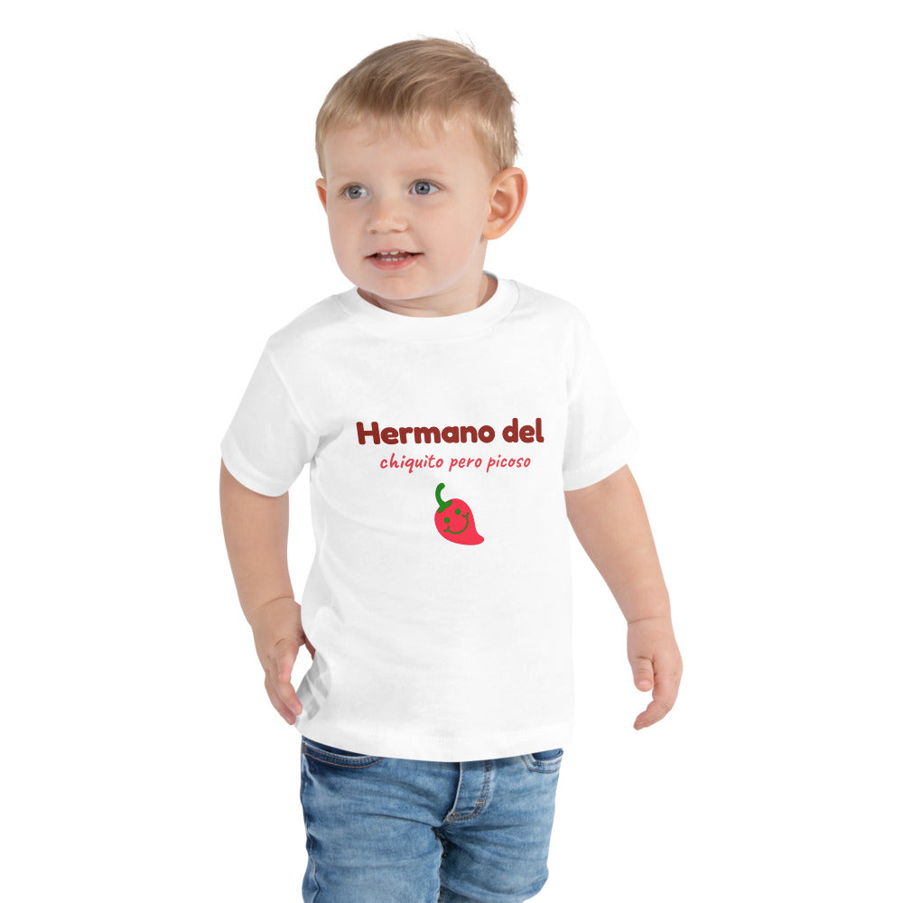 Hermano del Chiquito Pero Picoso — camiseta toddler blanca en niño